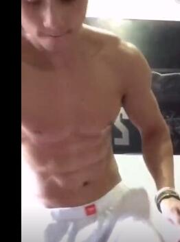 筋肉体育生荷尔蒙，汗水直流！-51虹马