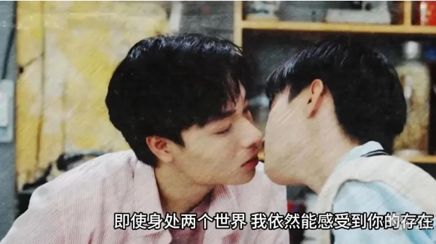 《我的小鬼男友》恐怖悬疑,男孩刚住进新租的房子,就遇见了失忆的男鬼-51虹马